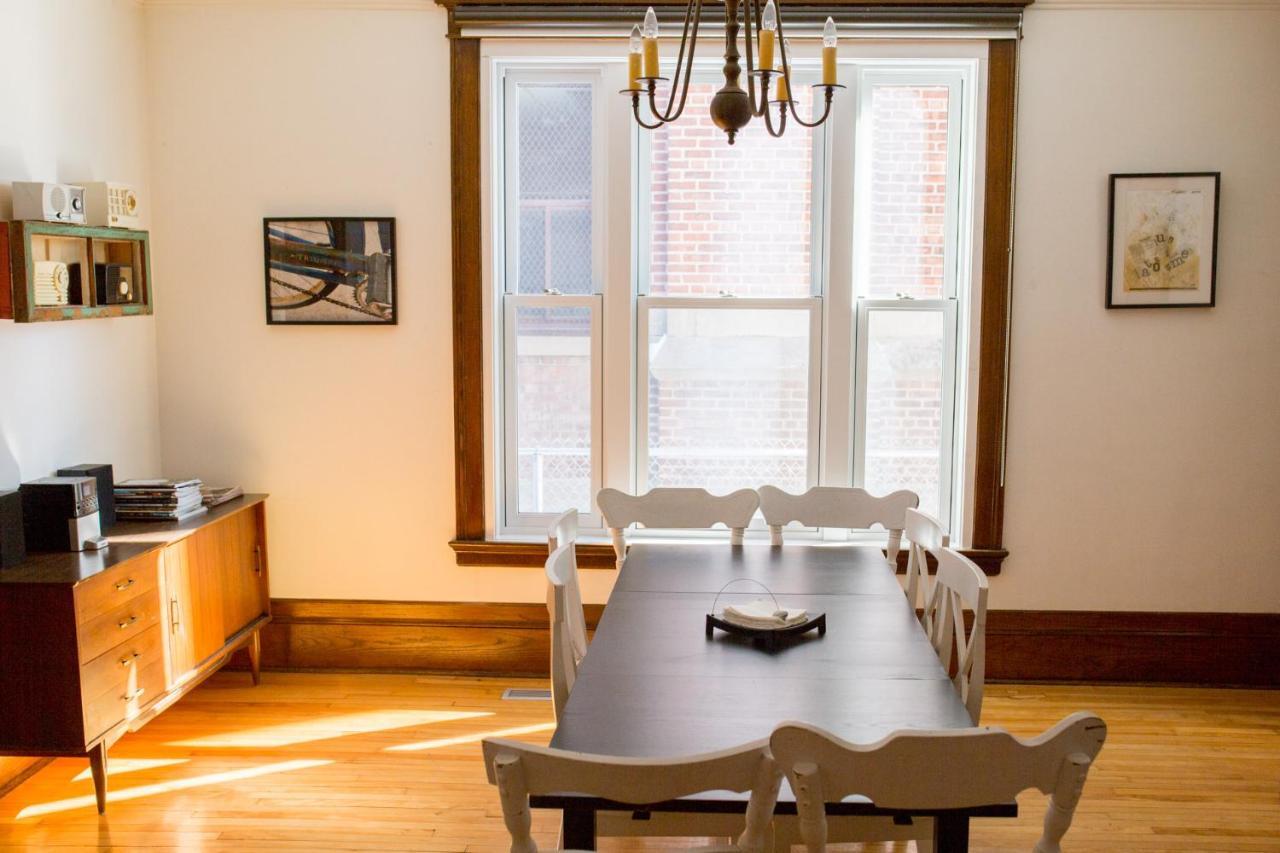 Le 9 Et Demi Acomodação com café da manhã Montréal Exterior foto